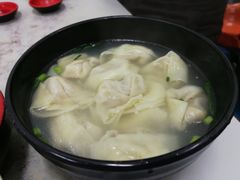 三鲜馄饨-万寿斋(山阴路店)
