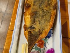 炸河豚鱼骨-天正河鲀·河豚亭(大连店)