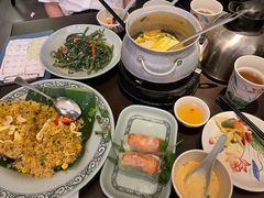 -大头虾越式风味餐厅(光明广场店)