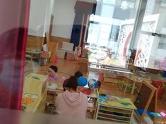 -七天萌宝·玛利娅蒙特梭利国际儿童之家(夏驾汇校区)