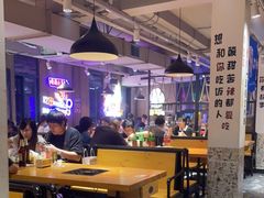 大堂-新疆烧烤王(广灵店)
