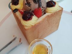 -Dazzling Cafe 蜜糖吐司专卖店