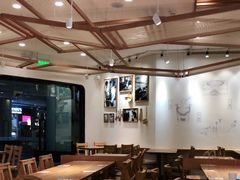 大堂-小满手工粉(上海品尊国际店)
