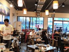 大堂-肖肖酸萝卜鱼火锅(总店)