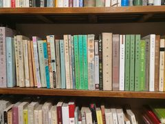 -斯多格书乡(北京大学畅春园店)