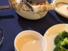 -伊带伊路新疆美食府(呼家楼店)