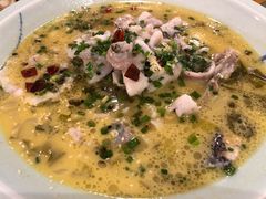 经典酸菜鱼-丁记盐蘸牛肉·新杭菜(河东路店)