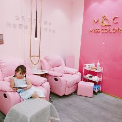-蜜丝卡伦美甲美睫半永久