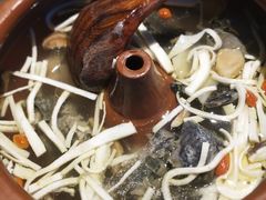 -雀舞云南菜(乐客城店)