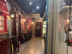 -东口码头·烧鸽子·鱼头泡饼·地方菜(金鹰悦城店)