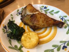 黑胡椒风味烤鸡腿-萨莉亚意式餐厅(苏州食百家店)