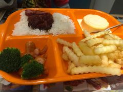 -香港新曜记茶餐厅(万泰城店)
