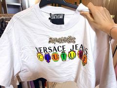 -广州周大福金融中心