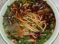 -伊穆祥牛肉面总店·清真