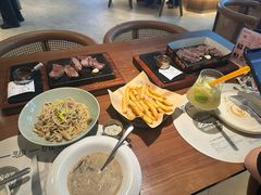 -一沙一城·岩烤牛扒(深圳首店)