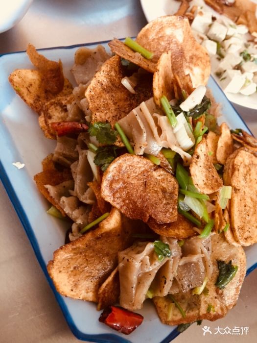 美乐酒楼土豆栲栳栳图片 - 第1张