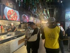-琥珀老六龙虾(四里河店)