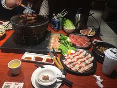 -山之屋炭火烧肉·生啤畅饮(大朗万科中央公园店)