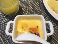 -筠咖啡西餐厅(上海国展宝龙丽筠酒店)