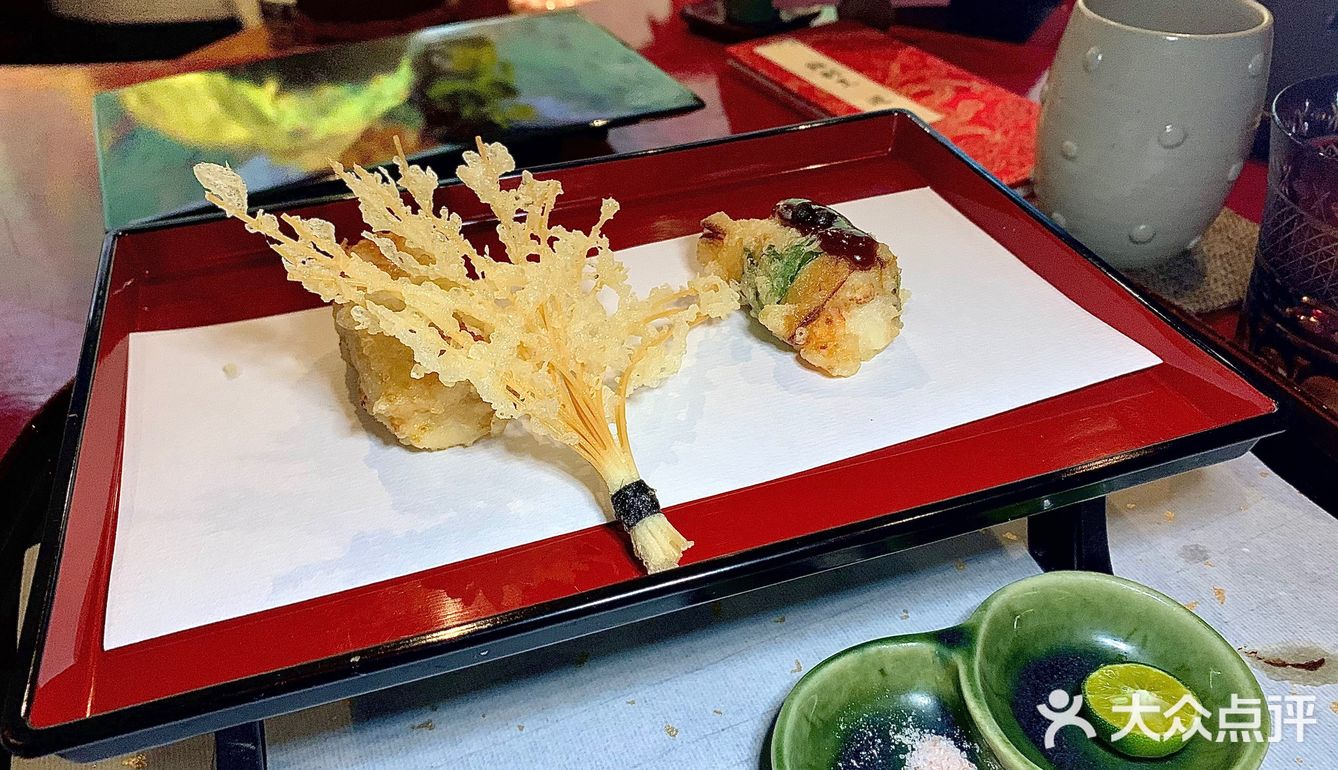 秋天约朋友一起吃个晚餐