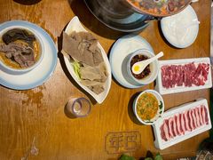 -年巴羊肉铺老铜锅(梅江店)