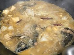 -粘豆包柴火铁锅炖