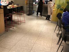 -麦当劳(徐汇漕溪北路百脑汇店)