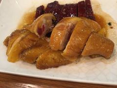 玫瑰油鸡配叉烧肉-香江小厨 The Kitchen(香江俱乐部店)