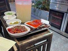 -老船舫·现做活鲜鱼馆(东郊记忆店)