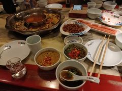 -九宫格重庆火锅(北国商城店)