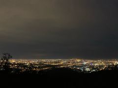 -鬼笑石后山停车场