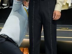 -尊卡诺高级西装礼服定制(江东中路店)