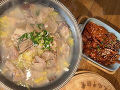 -蜜桃餐厅·伴山(湖滨商业街店)
