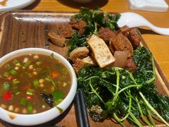 -隔壁老王·家常云南菜(花巷店)