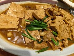 -海派美食·家宴海鲜青岛菜·石锅鲽鱼头(东方城店)