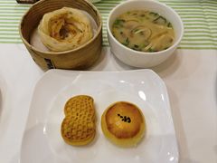 -鹊华居·地道鲁菜·海鲜·融合味(大明湖店)