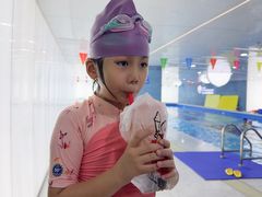 -蓝鲸国际少儿游泳训练中心(群力店)