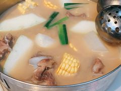 -肥仔文澳门猪骨煲(南京西路店)