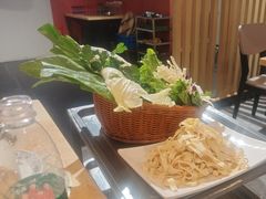 -陈大锅·岳阳鱼馆·地道岳阳菜(美食街店)