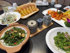 -海荣锅贴馆(白桦林居店)