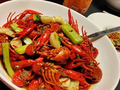 -忆江南·临江鱼馆