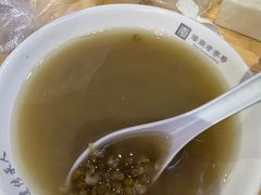 -胡仕光陵水酸粉