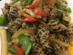 -覃记海鲜美食餐厅