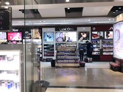 -日上免税店(三径路t3店)