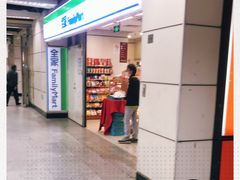 -全家便利店(上海南站站店)
