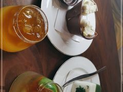 -Fridi Patisserie Cafe