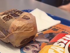 -汉堡王(下沙银泰店)