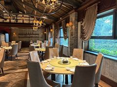 -铜锣湾·有麝自然香(重庆新天地店)