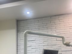-极光口腔·矫正种植修复(锦江店)