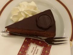 -Cafe Sacher(WIEN)
